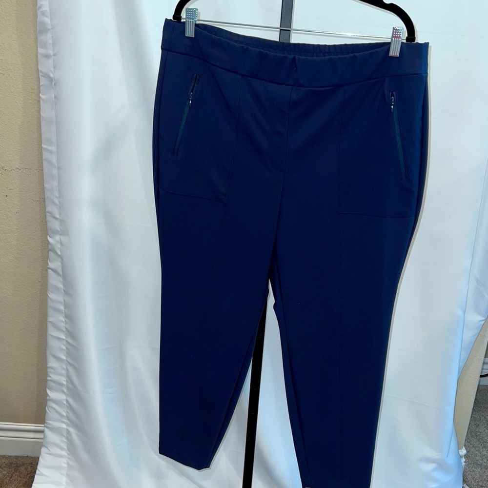 Women's dress ankle/crops
